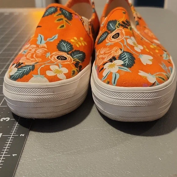 Keds Rifle Paper Co. Sz 8 - Picture 4 of 8